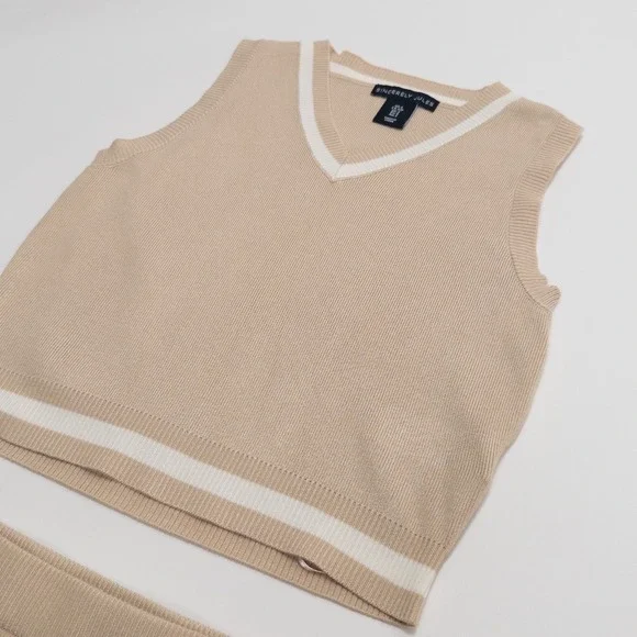 Sincerely‎ Jules Skirt Set Women Small Beige Sweater Vest Two Piece - Picture 6 of 16